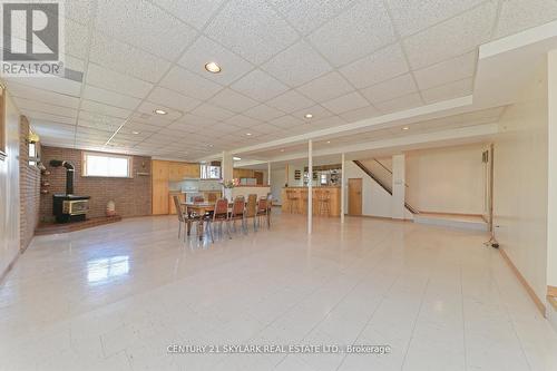 9 Princess Andrea Court, Brampton, ON - Indoor