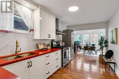 39 Mayfield Avenue, Toronto (High Park-Swansea), ON - Indoor Photo Showing Kitchen With Double Sink