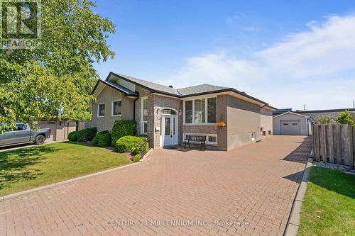 12 Shirebrook Court, Brampton (Northwood Park), ON - Outdoor