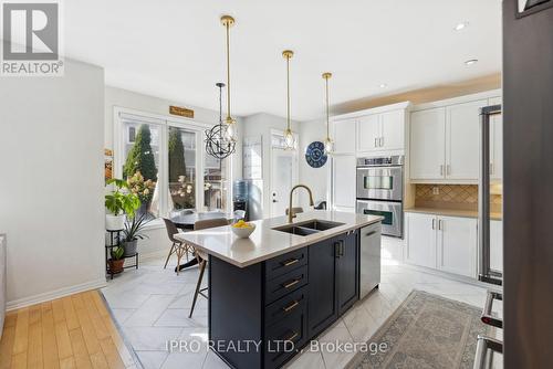 129 Willet Terrace, Milton, ON - Indoor Photo Showing Kitchen With Double Sink With Upgraded Kitchen