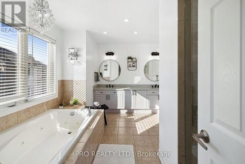 129 Willet Terrace, Milton, ON - Indoor Photo Showing Bathroom