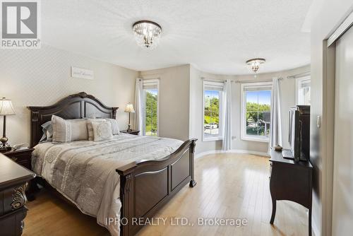 129 Willet Terrace, Milton, ON - Indoor Photo Showing Bedroom