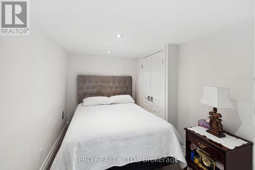 129 Willet Terrace, Milton, ON - Indoor Photo Showing Bedroom