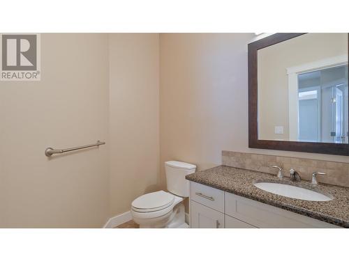 170 Stocks Crescent Unit# 114, Penticton, BC - Indoor Photo Showing Bathroom