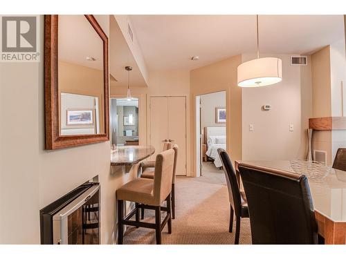 7343 Okanagan Landing Road Unit# 1211, Vernon, BC - Indoor Photo Showing Dining Room