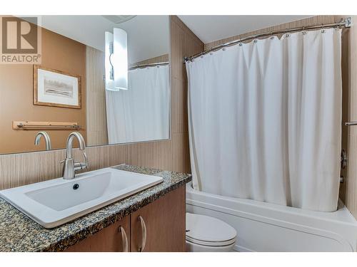 7343 Okanagan Landing Road Unit# 1211, Vernon, BC - Indoor Photo Showing Bathroom