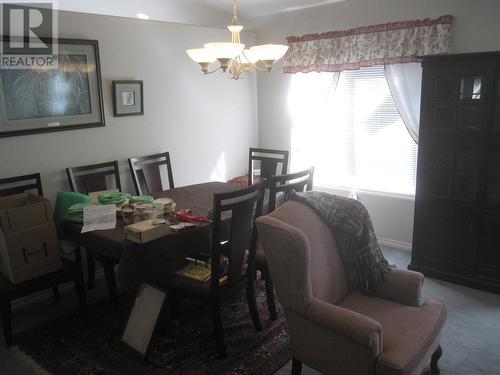 1901 50 Avenue, Vernon, BC - Indoor Photo Showing Dining Room