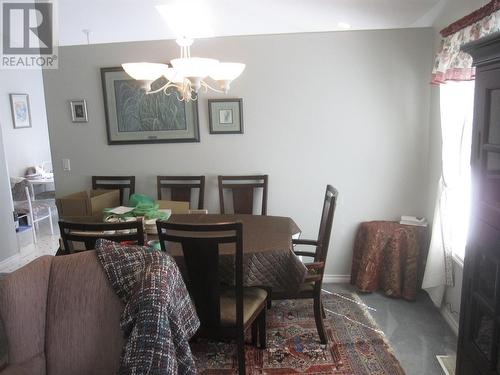 1901 50 Avenue, Vernon, BC - Indoor Photo Showing Dining Room