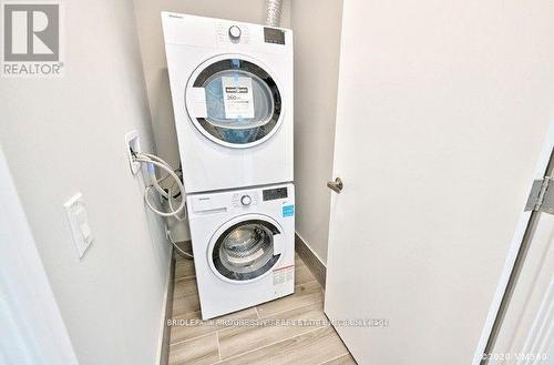 208 - 3 Southvale Drive, Toronto (Leaside), ON - Indoor Photo Showing Laundry Room