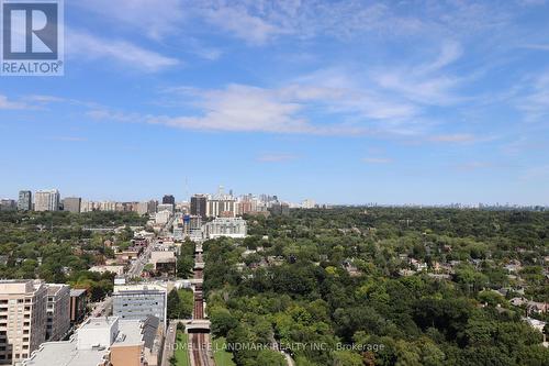 3002 - 825 Church Street, Toronto (Rosedale-Moore Park), ON - Outdoor With View