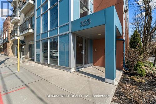 101 - 323 Kingston Road, Toronto (The Beaches), ON - Outdoor