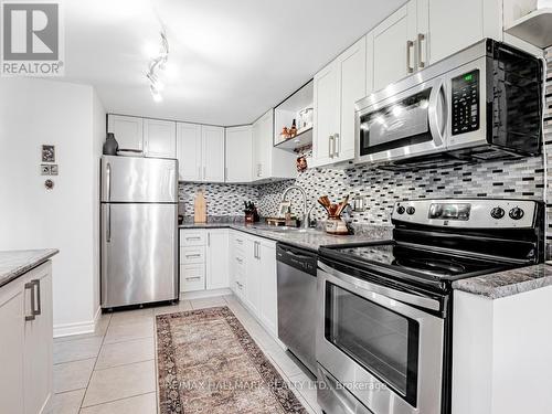 1115 - 20 Dean Park Road, Toronto (Rouge), ON - Indoor Photo Showing Kitchen With Stainless Steel Kitchen With Upgraded Kitchen