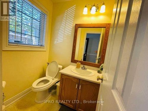 11 - 2880 Headon Forest Drive, Burlington, ON - Indoor Photo Showing Bathroom