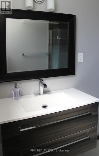 246 Delta Street, Toronto (Alderwood), ON - Indoor Photo Showing Bathroom