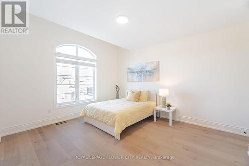 16 Smallwood Road, Brampton (Northwest Brampton), ON - Indoor Photo Showing Bedroom