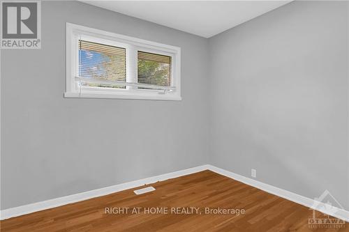 50 Hilliard Avenue, Ottawa, ON - Indoor Photo Showing Other Room