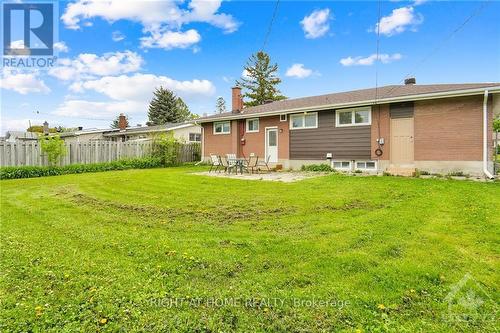 50 Hilliard Avenue, Ottawa, ON - Outdoor