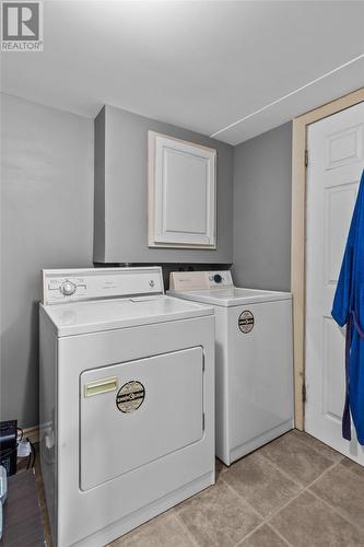 28 St. Michael'S Avenue, St. John'S, NL - Indoor Photo Showing Laundry Room