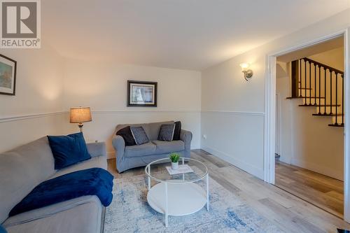 81 Merrymeeting Road, St. John'S, NL - Indoor Photo Showing Living Room