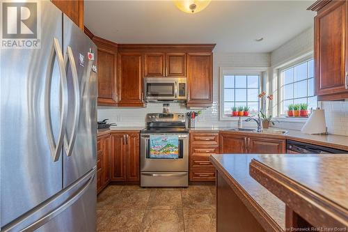 6642 Route 11, Clifton, NB - Indoor Photo Showing Kitchen With Double Sink