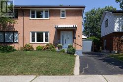 583 TURNER DRIVE  Burlington (Shoreacres), ON L7L 2W8