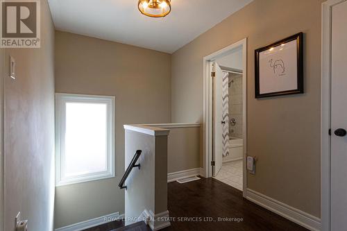 583 Turner Drive, Burlington, ON - Indoor Photo Showing Other Room