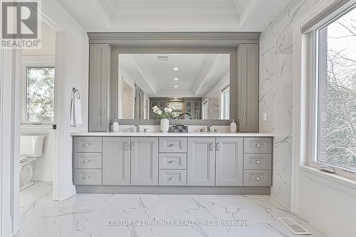 540 Oakwood Drive, Pickering (Rosebank), ON - Indoor Photo Showing Bathroom