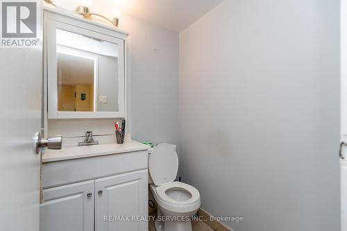 204 - 18 Knightsbridge Road, Brampton (Queen Street Corridor), ON - Indoor Photo Showing Bathroom