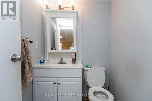 204 - 18 Knightsbridge Road, Brampton (Queen Street Corridor), ON - Indoor Photo Showing Bathroom