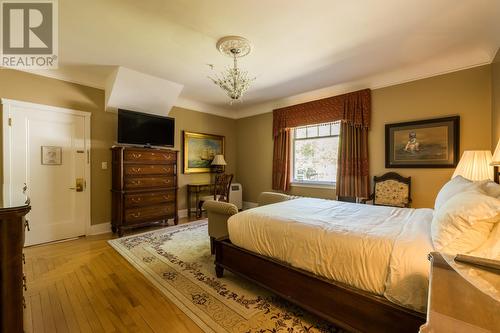 8 Forest Road, St. John'S, NL - Indoor Photo Showing Bedroom