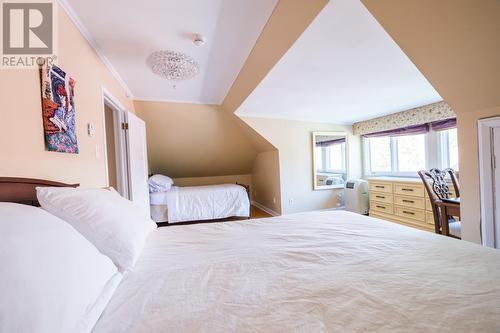 8 Forest Road, St. John'S, NL - Indoor Photo Showing Bedroom