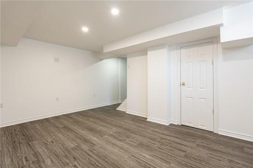 34 Sumach Street, Hamilton, ON - Indoor Photo Showing Other Room