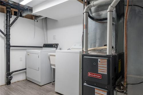 34 Sumach Street, Hamilton, ON - Indoor Photo Showing Laundry Room