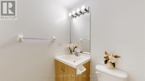 506 - 2240 Lake Shore Boulevard W, Toronto (Mimico), ON - Indoor Photo Showing Bathroom