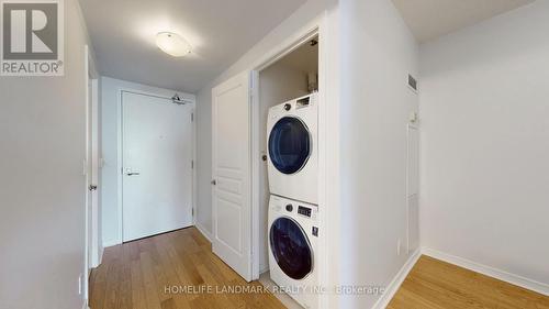 506 - 2240 Lake Shore Boulevard W, Toronto (Mimico), ON - Indoor Photo Showing Laundry Room