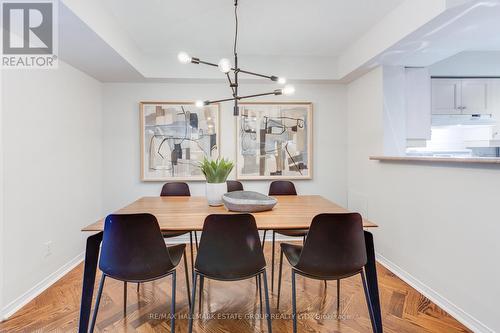 202 - 38 Avoca Avenue, Toronto (Rosedale-Moore Park), ON - Indoor Photo Showing Dining Room