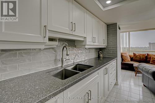 1206 - 1 Rowntree Road, Toronto (Mount Olive-Silverstone-Jamestown), ON - Indoor Photo Showing Kitchen With Double Sink With Upgraded Kitchen