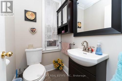 73 Buttonwood Avenue, Toronto (Mount Dennis), ON - Indoor Photo Showing Bathroom