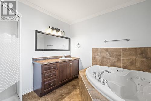 4 Plover Street, St. John'S, NL - Indoor Photo Showing Bathroom