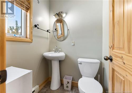 730 De La Pointe, Richibouctou-Village, NB - Indoor Photo Showing Bathroom