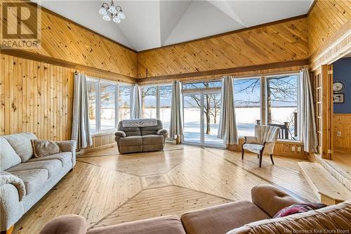 730 De La Pointe, Richibouctou-Village, NB - Indoor Photo Showing Living Room