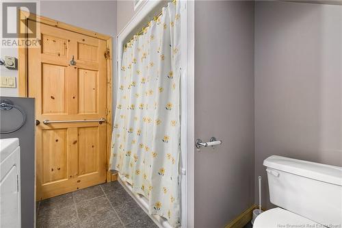 730 De La Pointe, Richibouctou-Village, NB - Indoor Photo Showing Bathroom