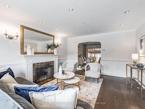 44 Parkview Hill Cres, Toronto, ON - Indoor Photo Showing Living Room With Fireplace