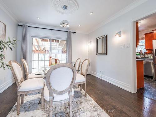 44 Parkview Hill Cres, Toronto, ON - Indoor Photo Showing Dining Room