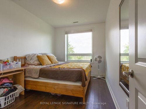 422-33 Whitmer St, Milton, ON - Indoor Photo Showing Bedroom