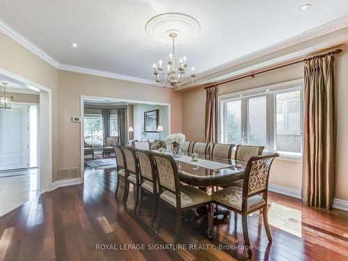 1065 Summit Ridge Dr, Oakville, ON - Indoor Photo Showing Dining Room