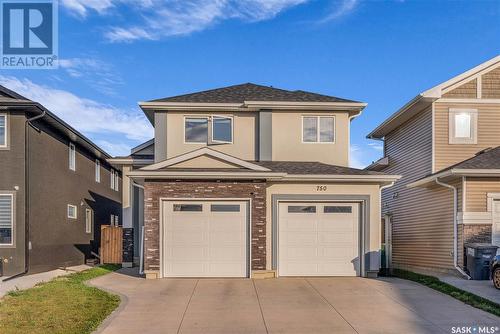 750 Bolstad Turn, Saskatoon, SK - Outdoor