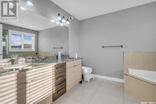 750 Bolstad Turn, Saskatoon, SK - Indoor Photo Showing Bathroom