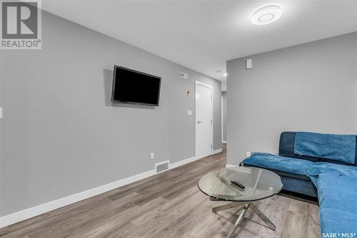 750 Bolstad Turn, Saskatoon, SK - Indoor