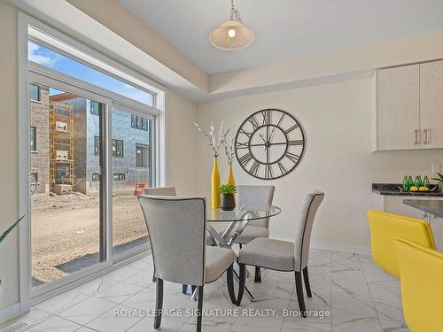 220 Forks Rd, Welland, ON - Indoor Photo Showing Dining Room